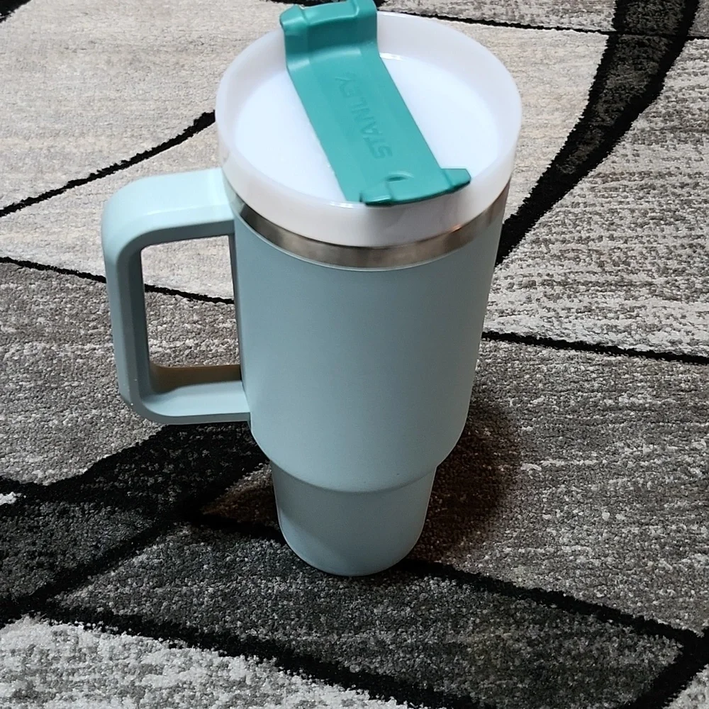 STANLEY ADVENTURE QUENCHER H2.0 TRAVEL SEAFOAM TUMBLER - Picture 5 of 13